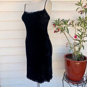 Vintage 90 2000 y2k Crush Velvet Bead Crochet Midi Slip Dress Goth Lace Black 4